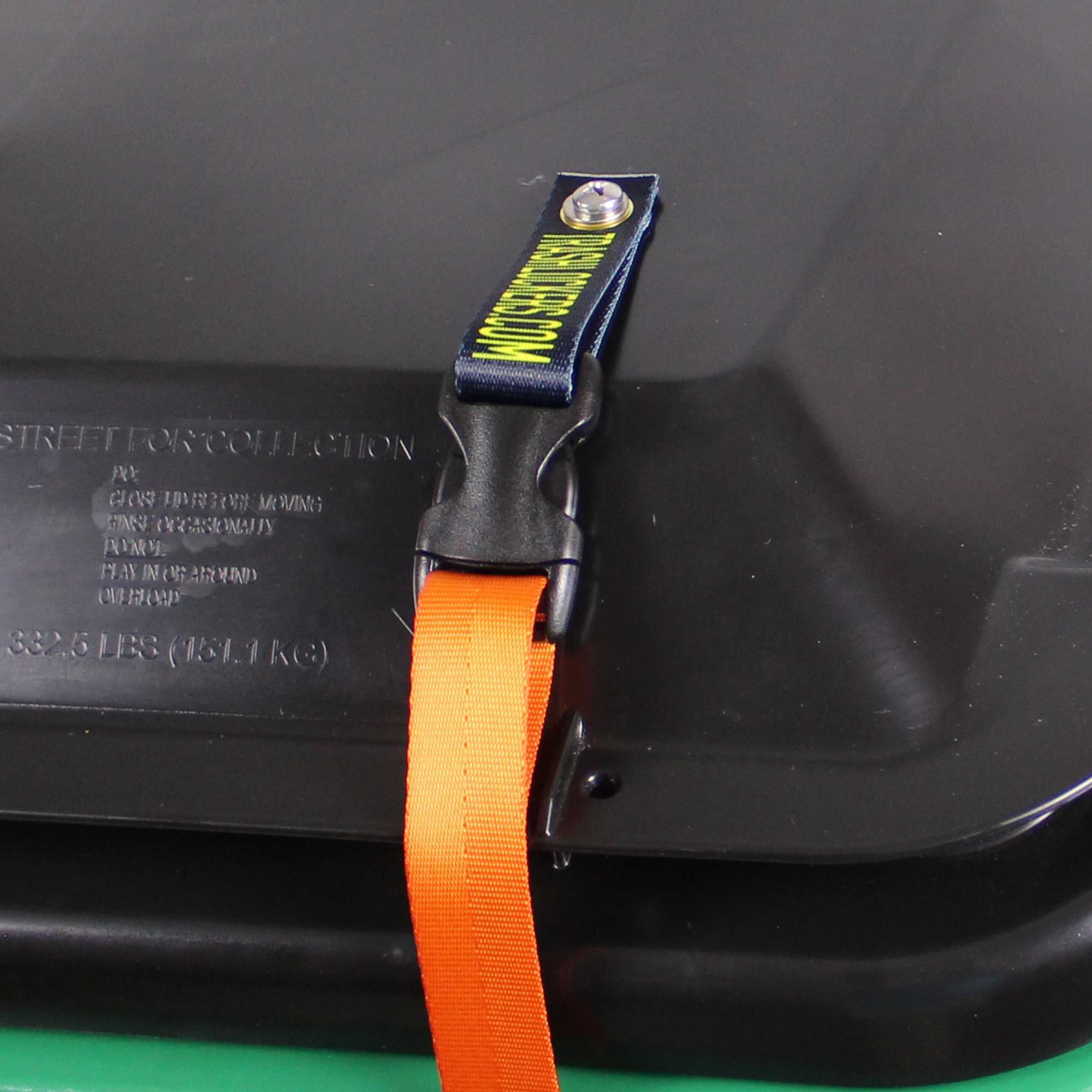 orange buckle close up